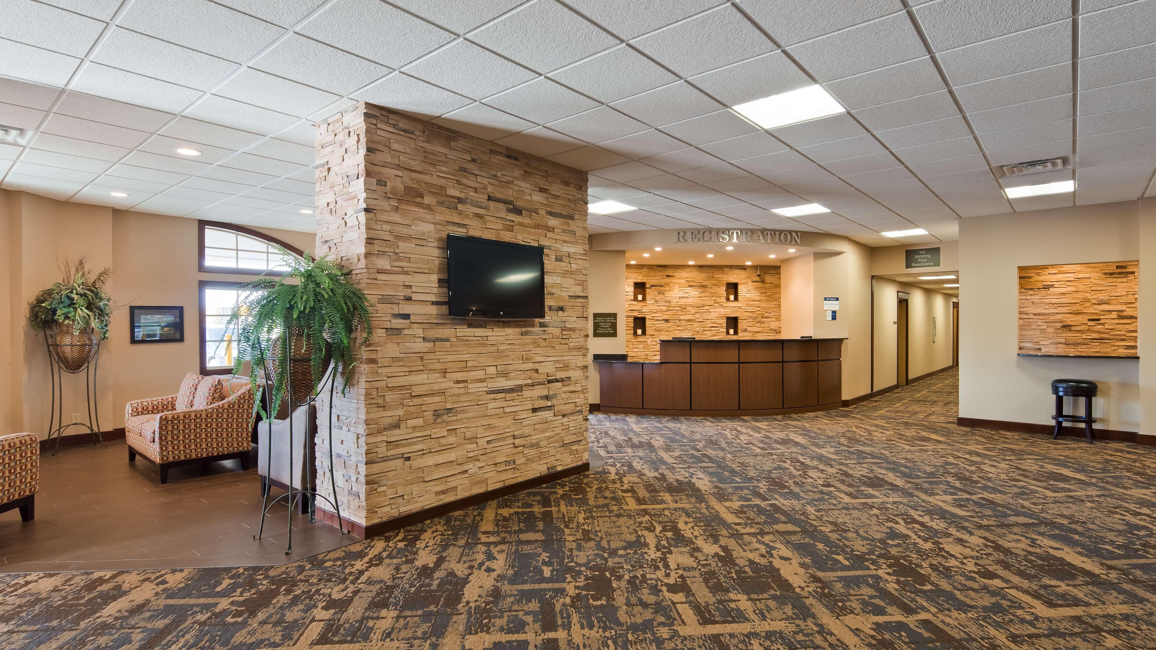 Crossroads Hotel & Event Center Fort Dodge Ngoại thất bức ảnh